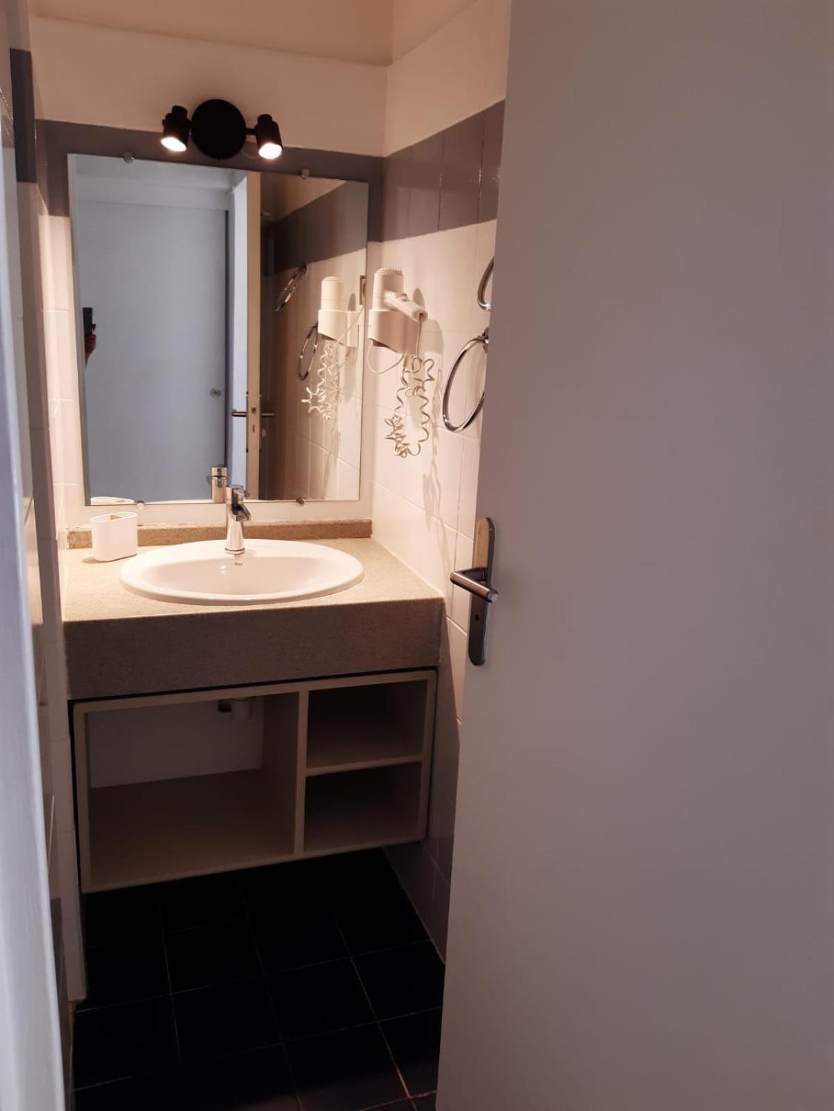 Manbana 320 Residence Kawann Grand-Bourg  Екстер'єр фото